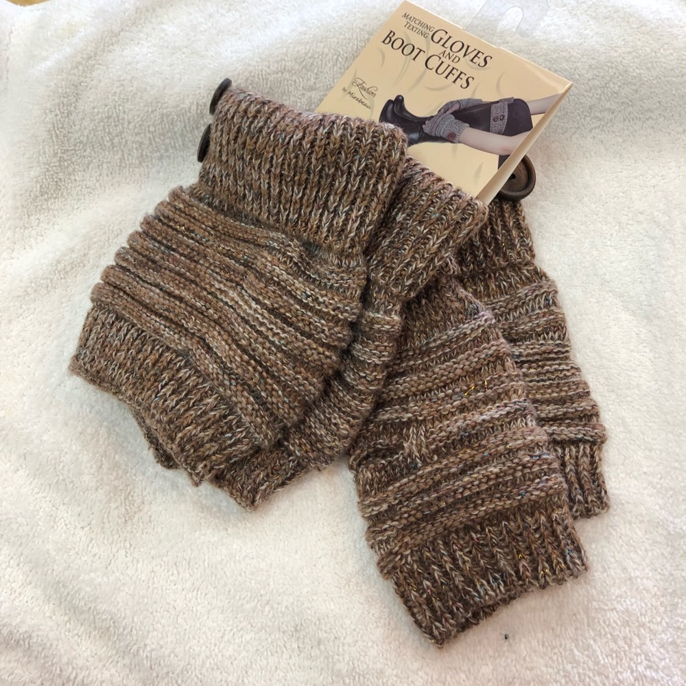 Brand new gloves and boot cuffs!